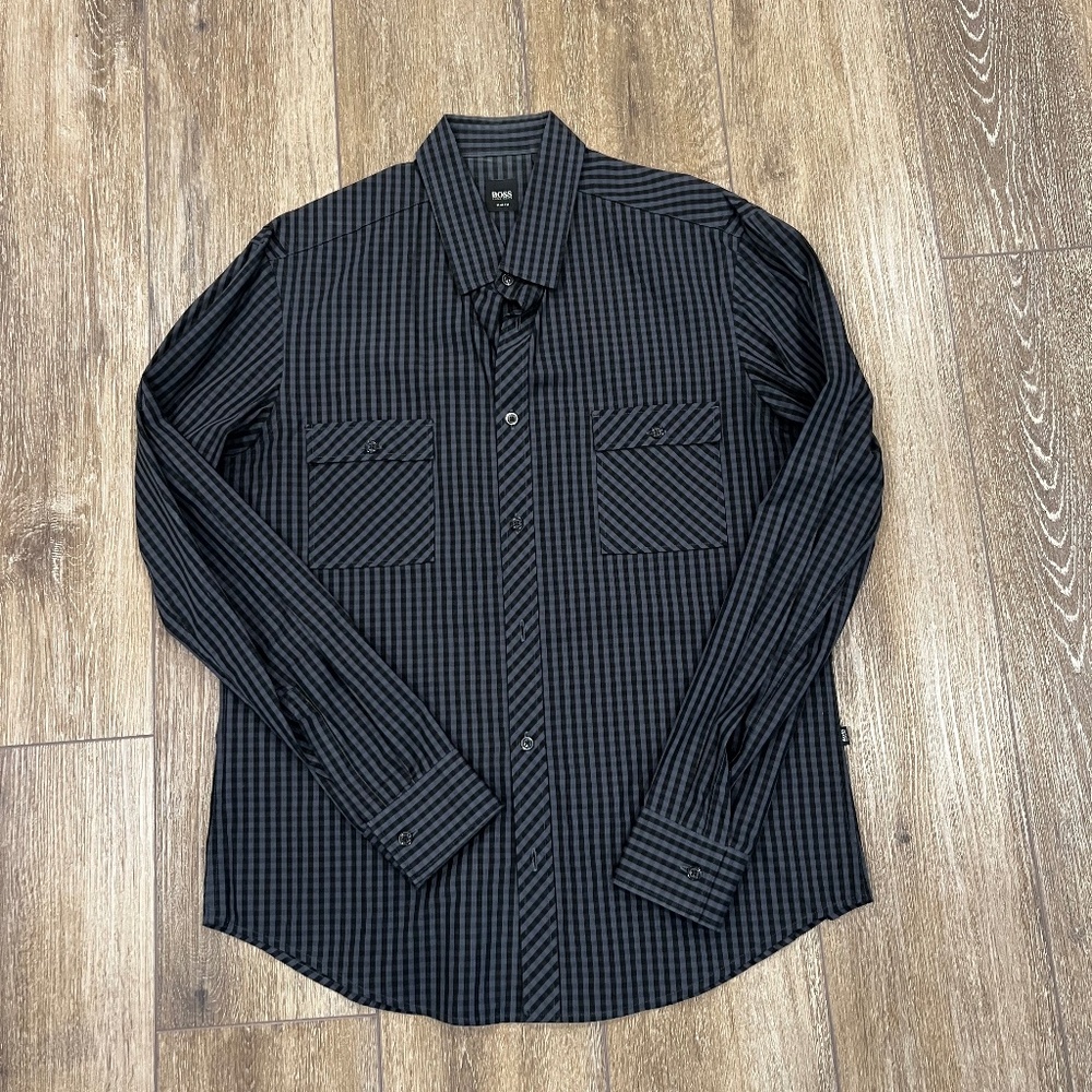 Hugo Boss Plaid Trendy Shirt (Men - Large)